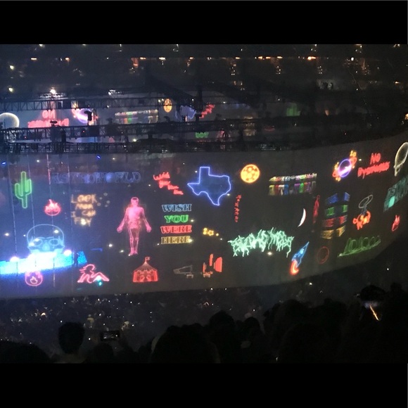 Meet your Posher, Nicholas - Picture 1 of 1